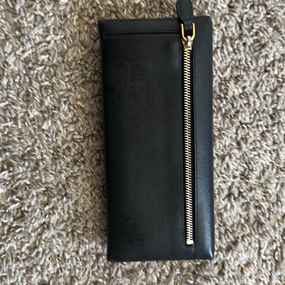 Prada black leather wallet - Picture 4 of 4